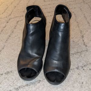 Black, call it spring heels